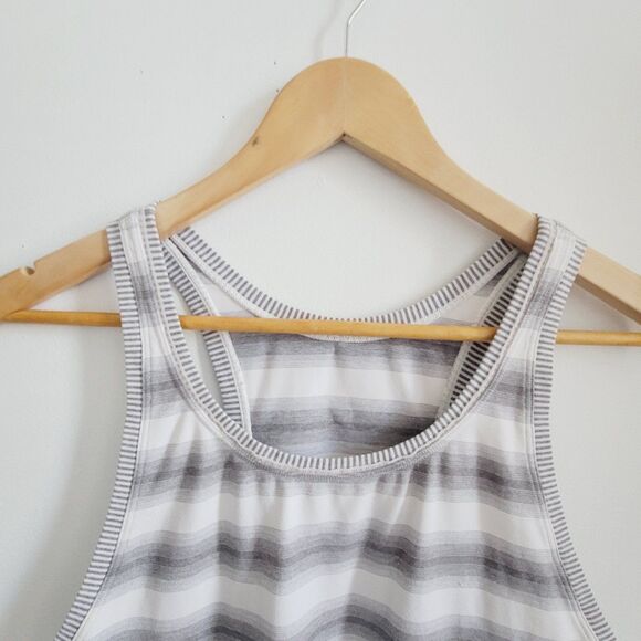 Lululemon Athletica Womens striped activewear tank top size 4 - Picture 4 of 12